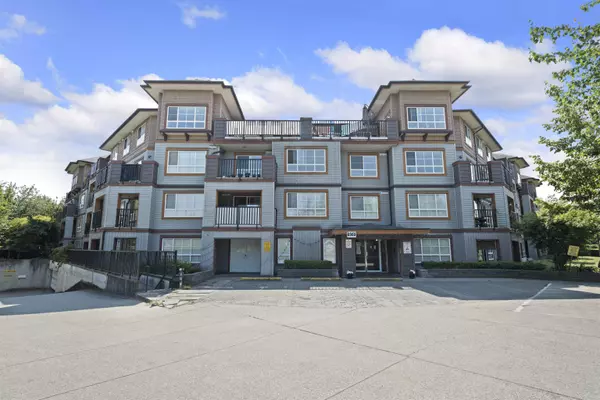 Surrey, BC V3W 1V4,6960 120 ST #409