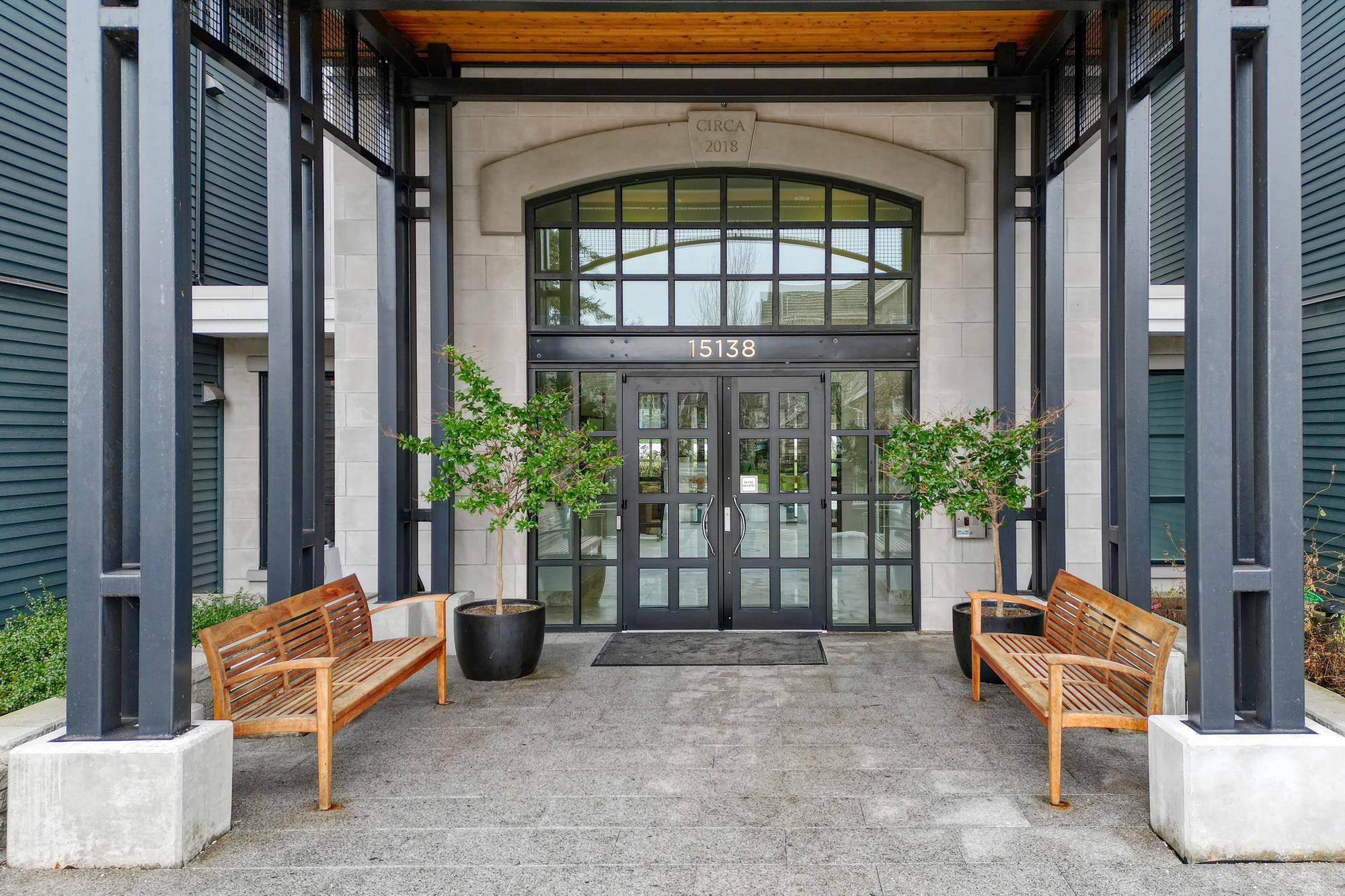 15138 34 AVE #214, Surrey, BC V3Z 0Y5
