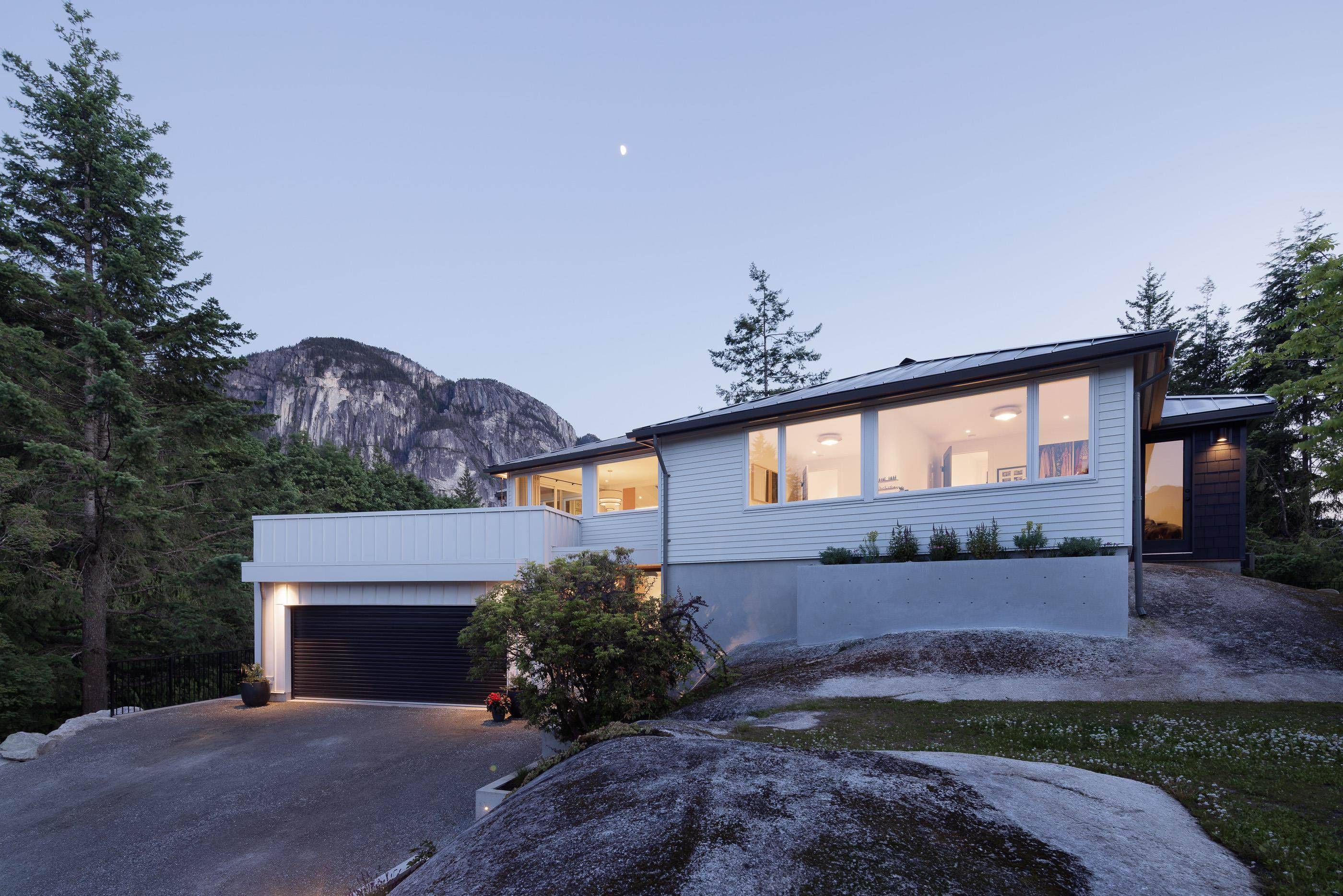 Squamish, BC V8B 0X1,38243 Vista CRES