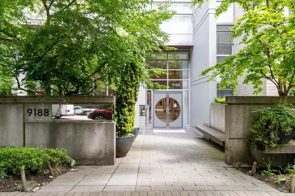 Burnaby, BC V5A 0A5,9188 University CRES #1006