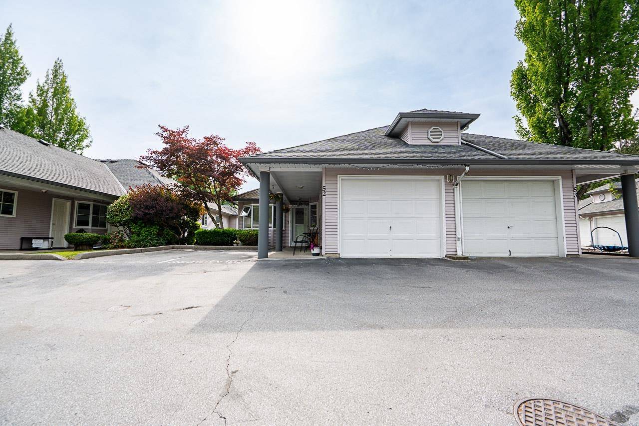 Surrey, BC V3V 4H3,9088 Holt RD #52