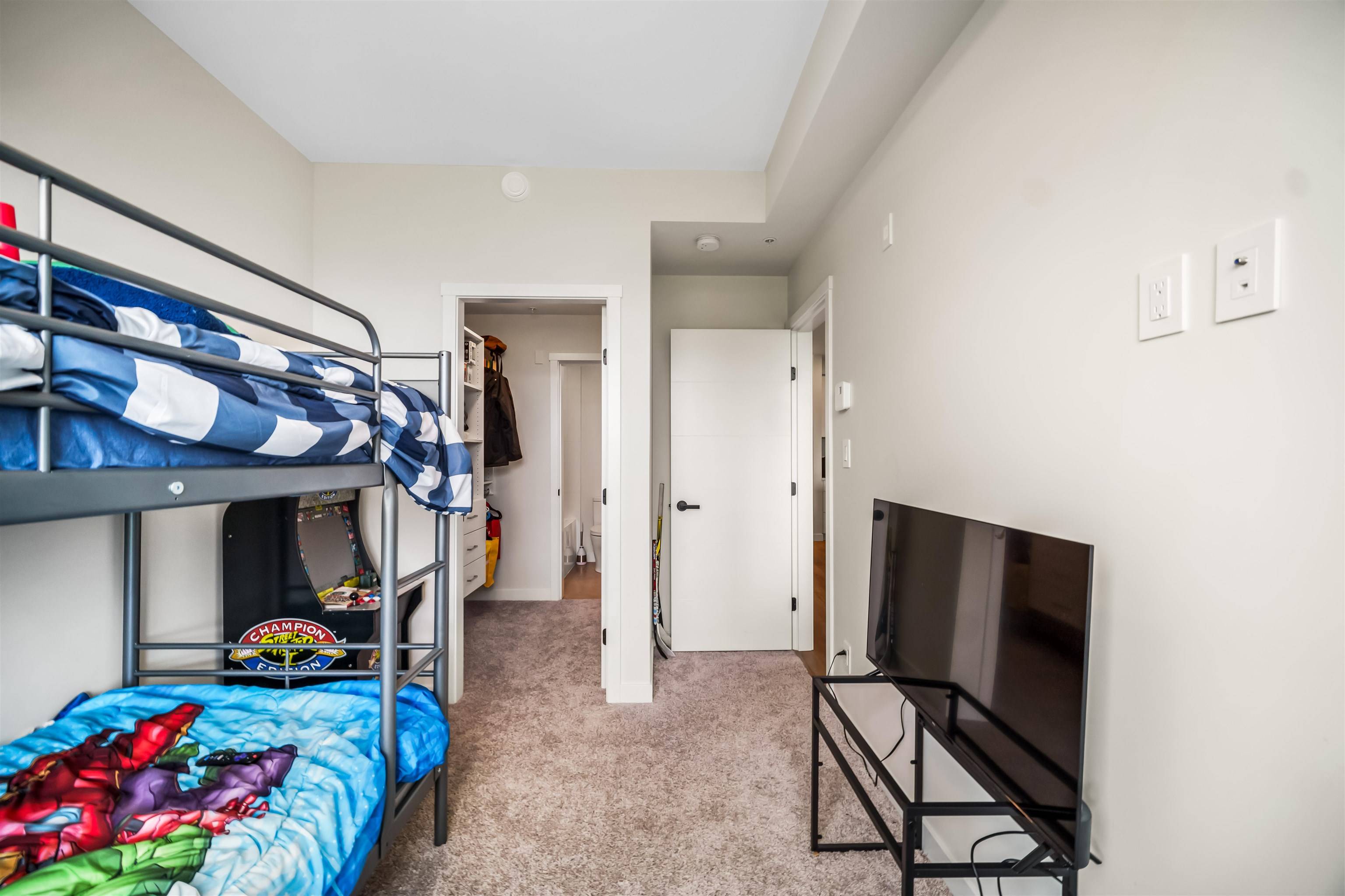 8117 200a ST #416 Langley, BC V2Y 3W9