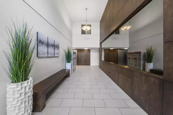 Burnaby, BC V3N 0E6,7058 14th AVE #405