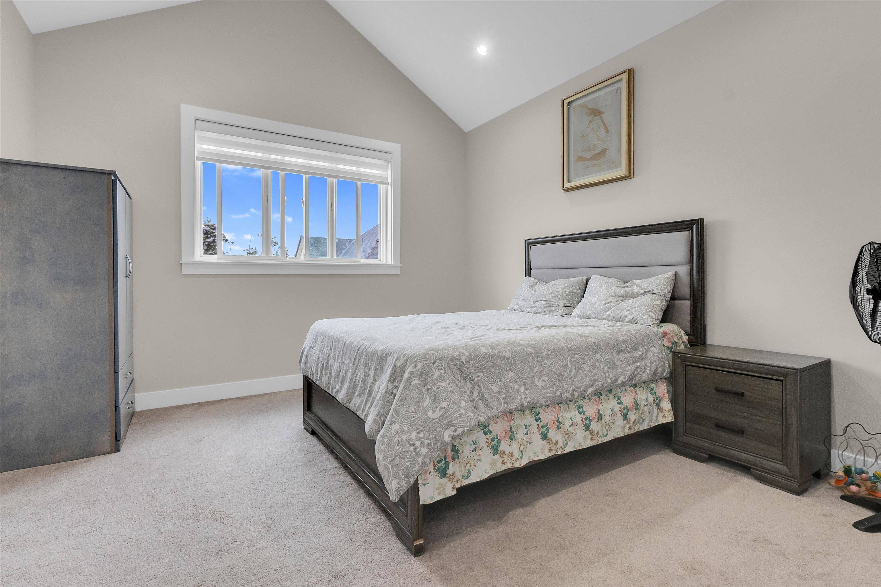 13025 59a AVE Surrey, BC V3X 0G5