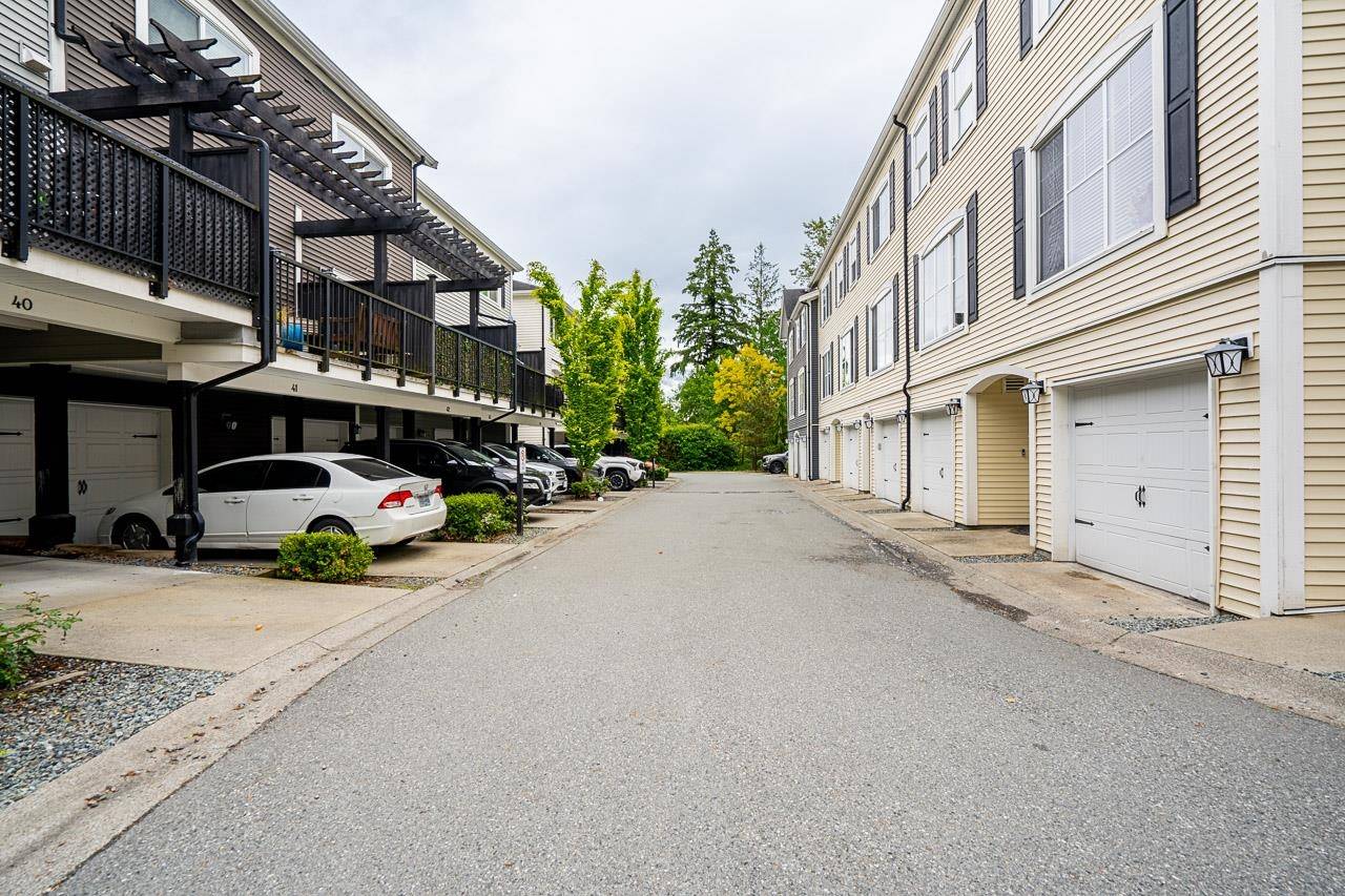 Surrey, BC V4N 6M5,19180 65 AVE #36