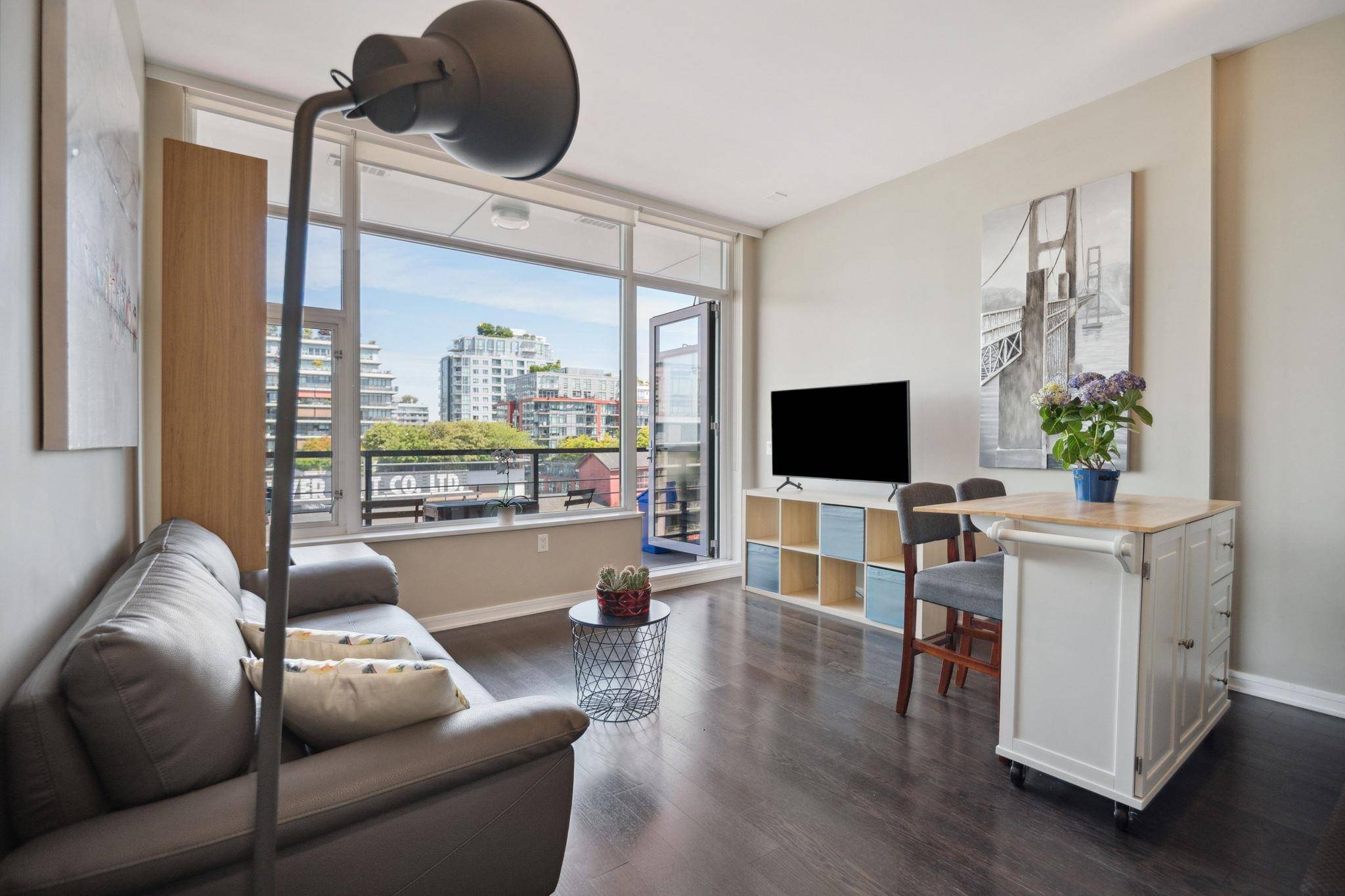 Vancouver, BC V5Y 0E2,123 W 1st AVE #706