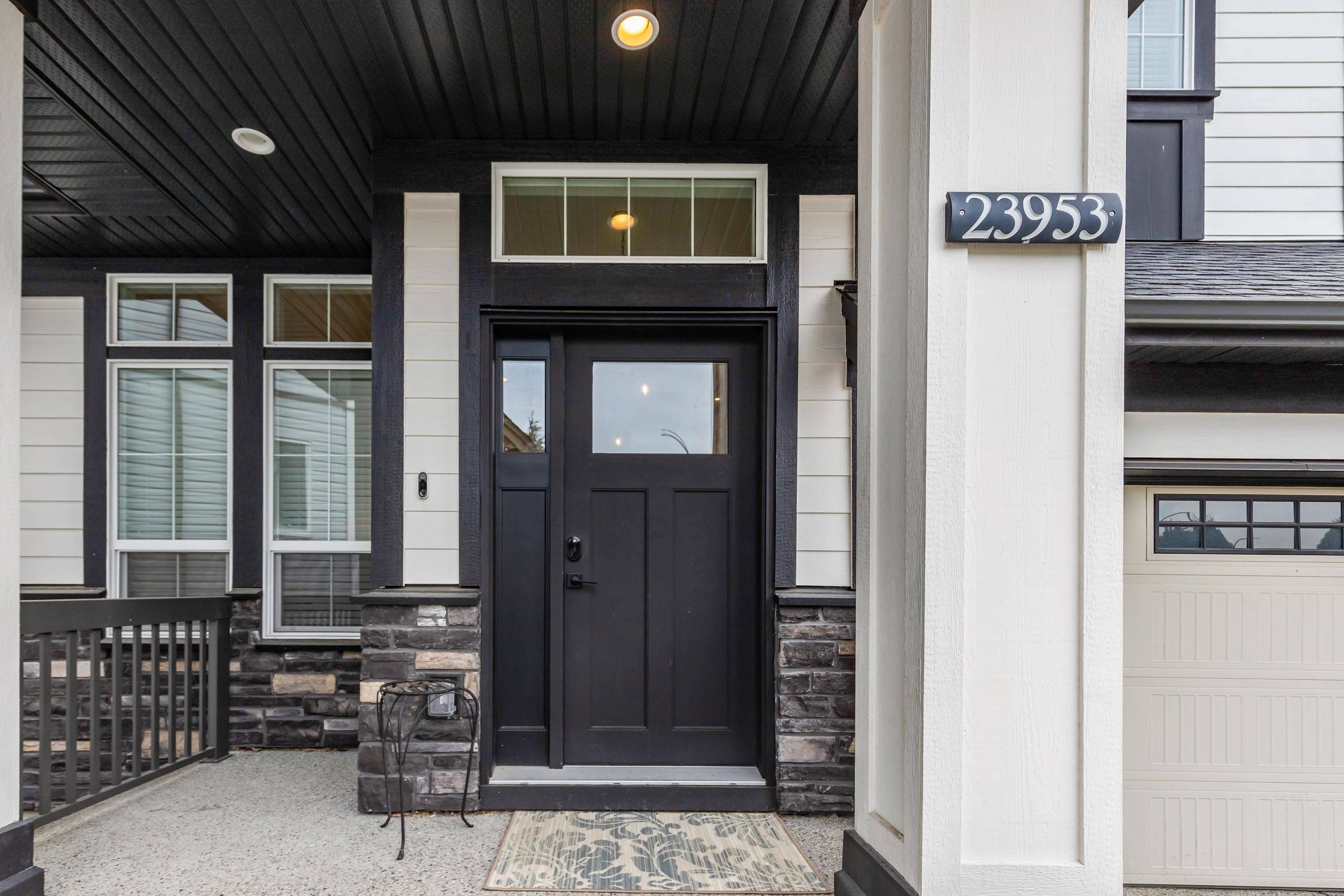 23953 111a AVE Maple Ridge, BC V2W 0H7