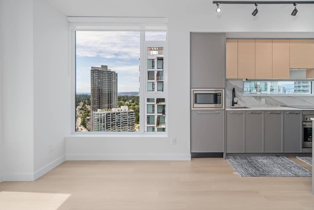 13725 George Junction #3103 Surrey, BC V3T 0V7