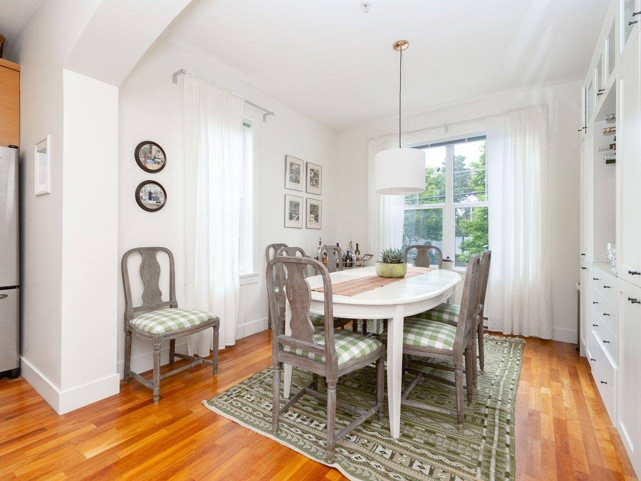 5808 Tisdall ST #1 Vancouver, BC V5Z 3N2
