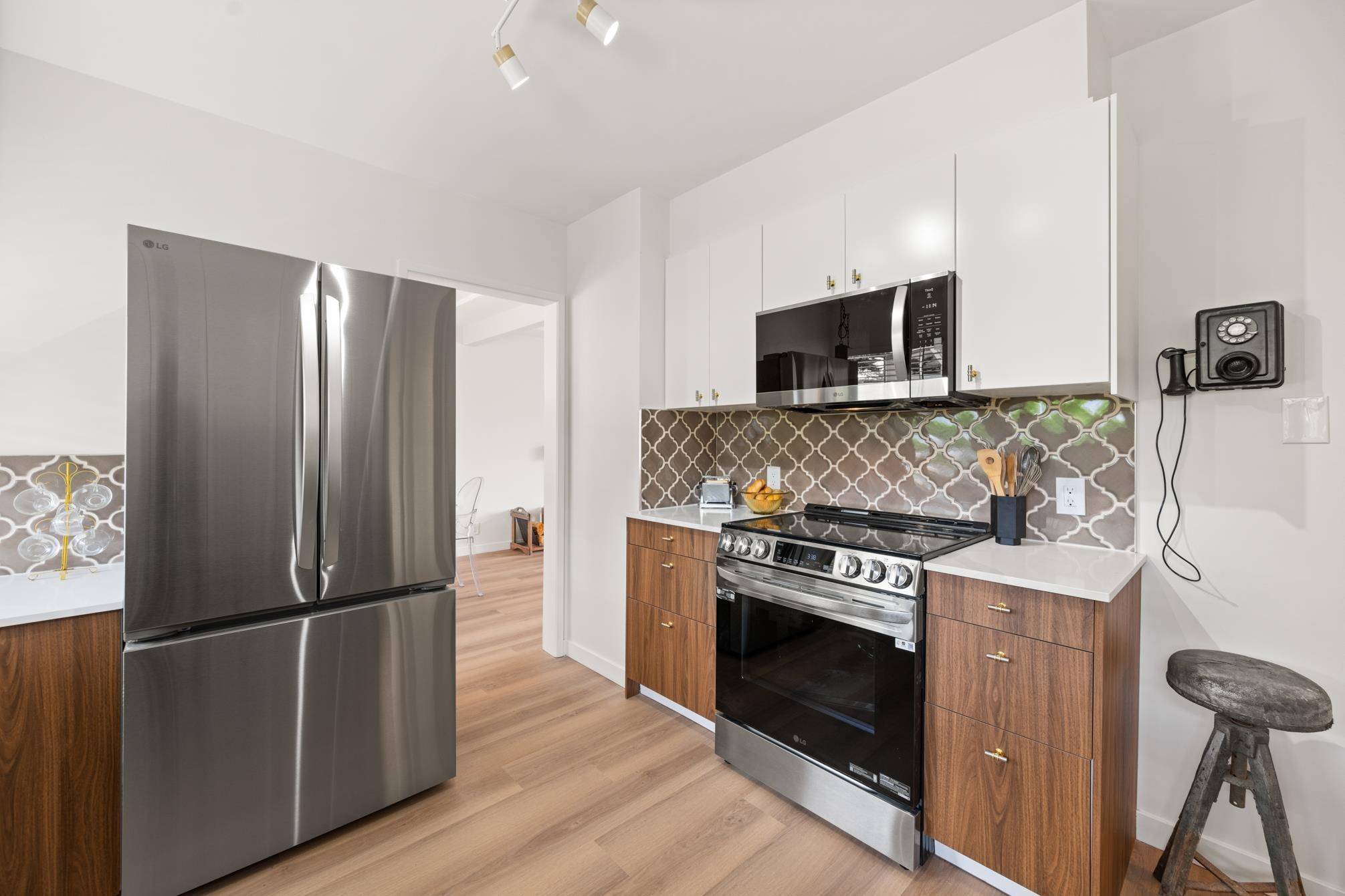 7644 Formby ST Burnaby, BC V5E 2G2