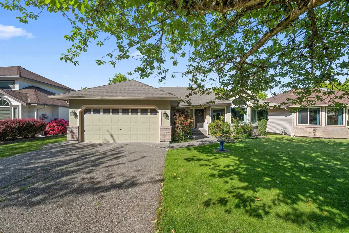 Langley, BC V2Z 1A3,22109 Old Yale RD