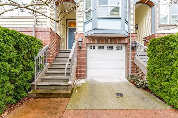 9051 Blundell RD #11, Richmond, BC V6Y 1K4