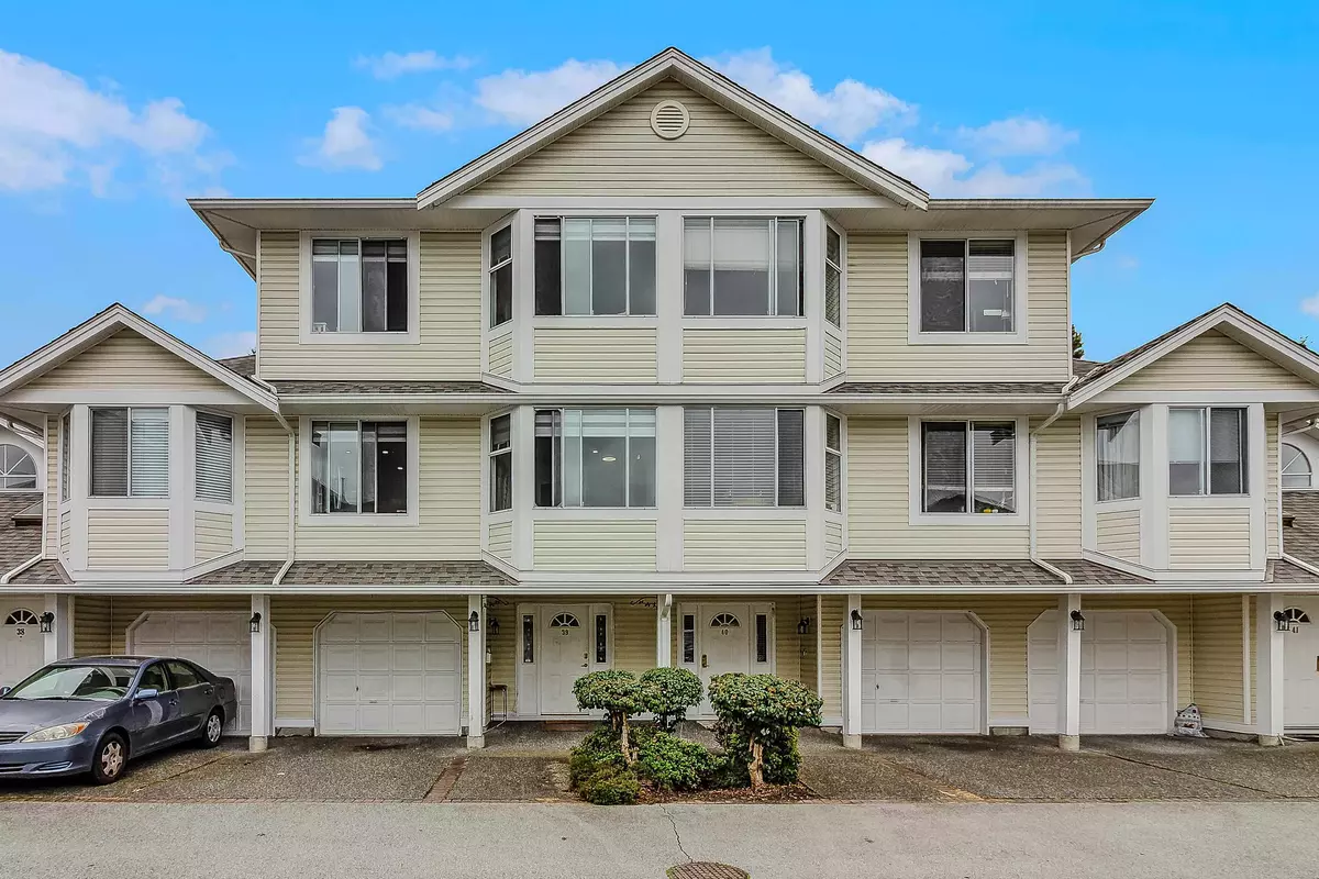 Surrey, BC V3W 4T4,7955 122 ST #39