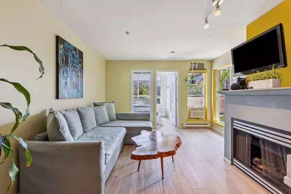 3939 Hastings ST #202, Burnaby, BC V5C 2H8