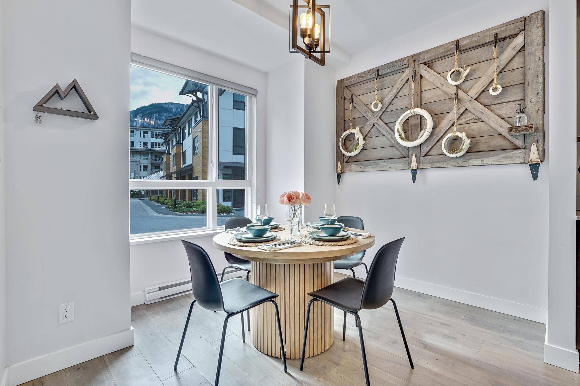 Squamish, BC V8B 0Z3,1188 Main ST #53