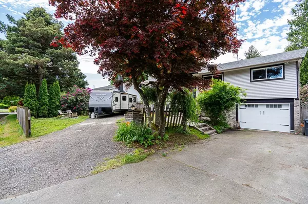 2877 266b ST, Langley, BC V4W 3B2