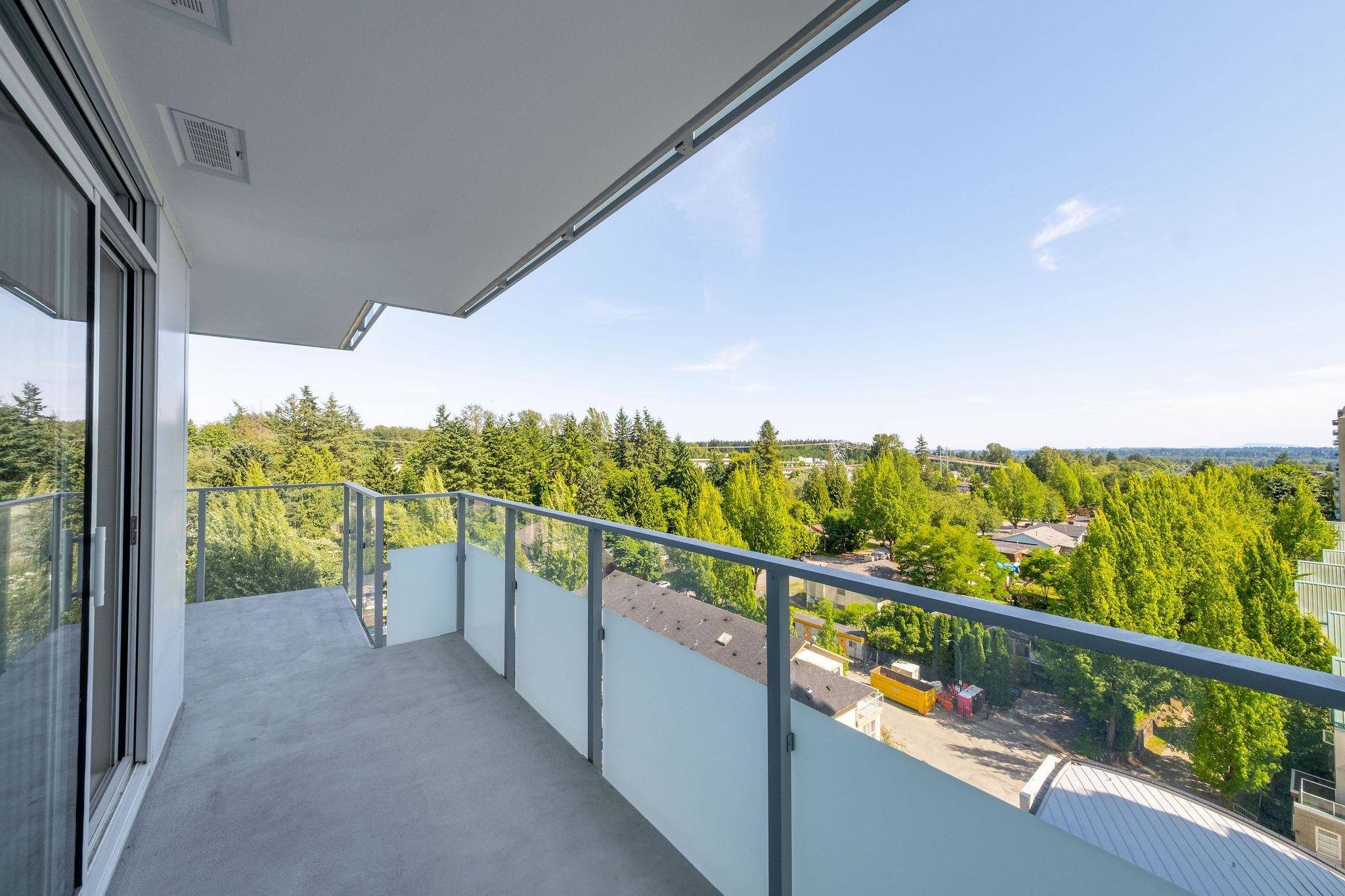 13778 100 AVE #1104, Surrey, BC V3T 0V2