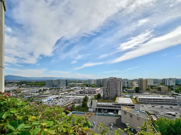 Richmond, BC V6X 4A1,7380 Elmbridge WAY #1802