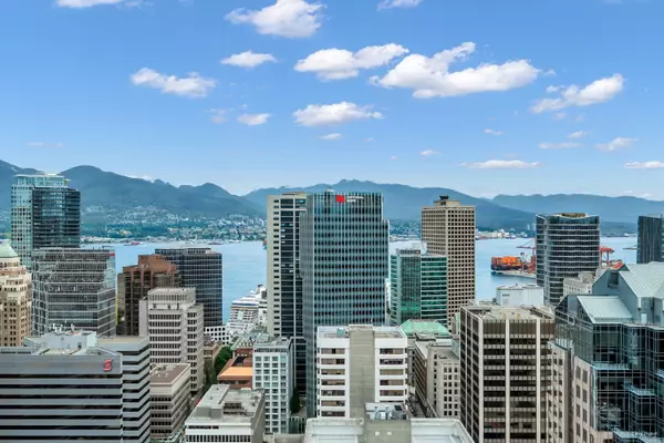 Vancouver, BC V6C 0B5,667 Howe ST #3002