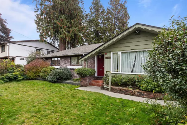 11564 97 AVE, Surrey, BC V3V 2B6