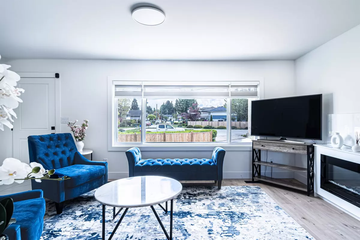 Richmond, BC V7A 2C6,9360 Pinewell CRES