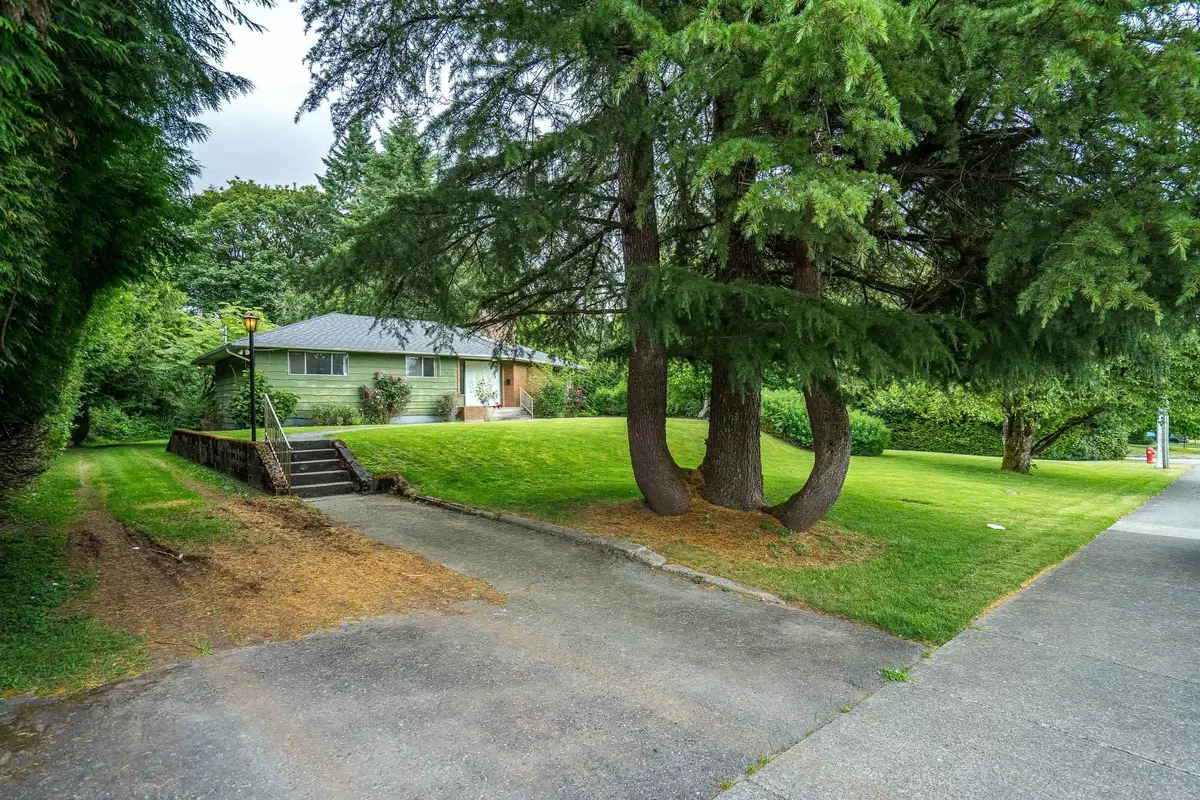 Surrey, BC V4N 2N6,15875 101a AVE