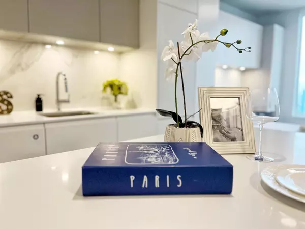 6537 Telford AVE #2903 Burnaby, BC V5H 0K9