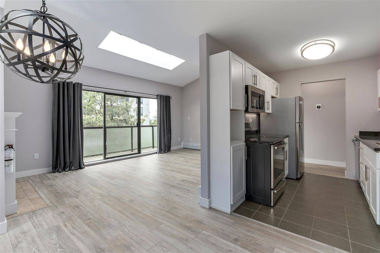 Vancouver, BC V6H 3R3,1345 W 15th AVE #306