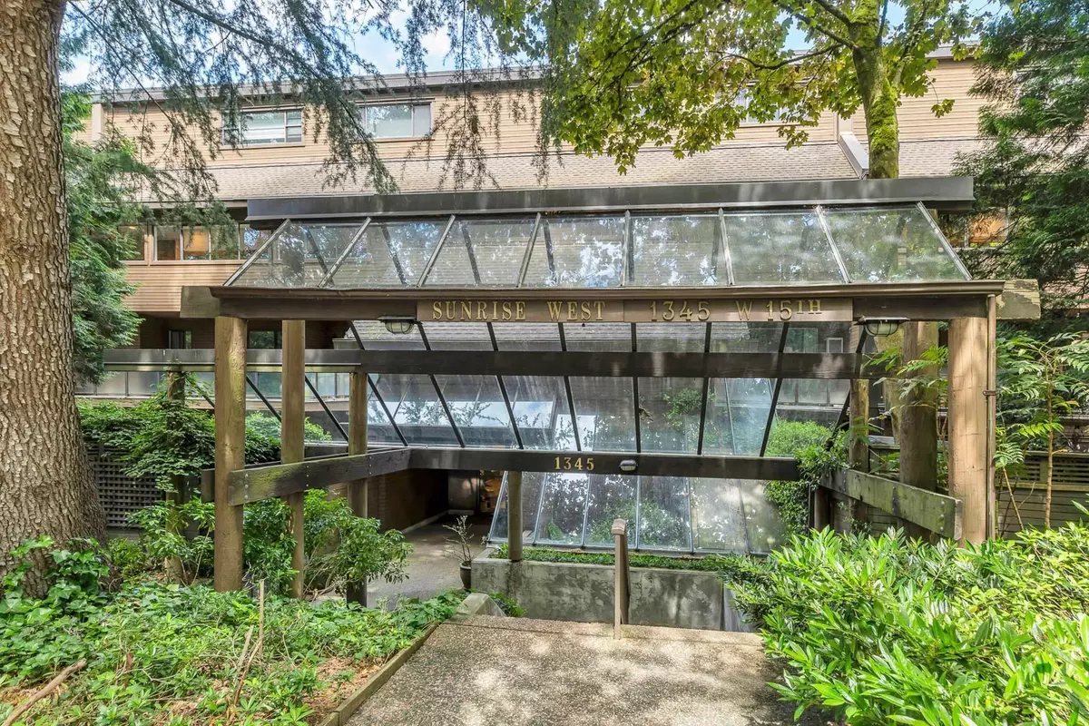 Vancouver, BC V6H 3R3,1345 W 15th AVE #306