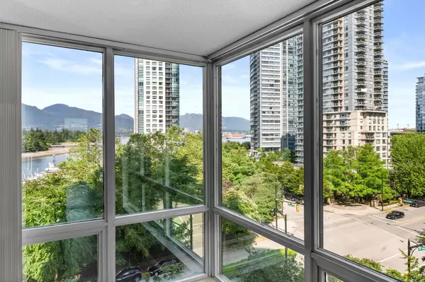 Vancouver, BC V6E 4N1,555 Jervis ST #604