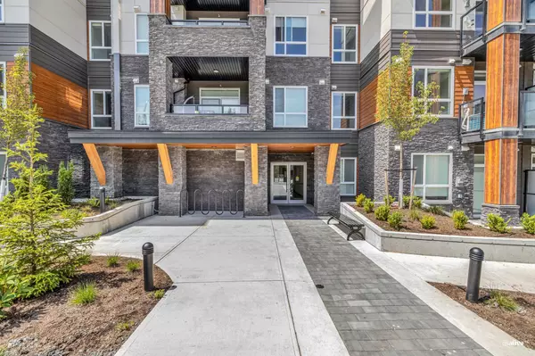 Maple Ridge, BC V2X 6X1,12109 223 ST #215