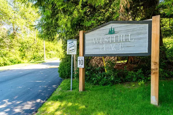 Port Moody, BC V3H 1V2,204 Westhill PL #301