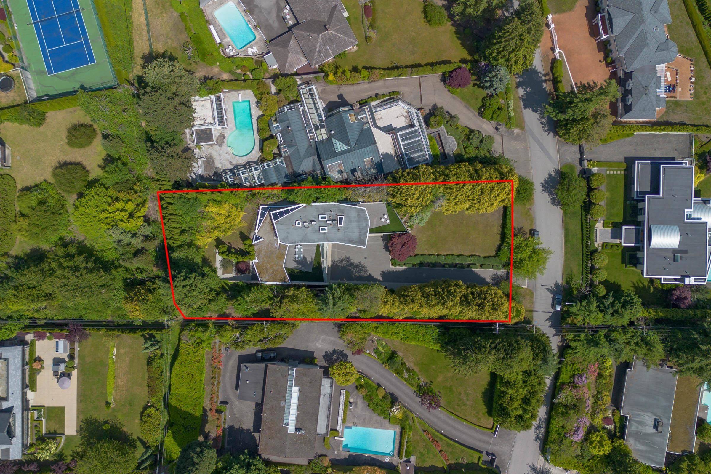 West Vancouver, BC V7S 1R1,665 Fairmile RD