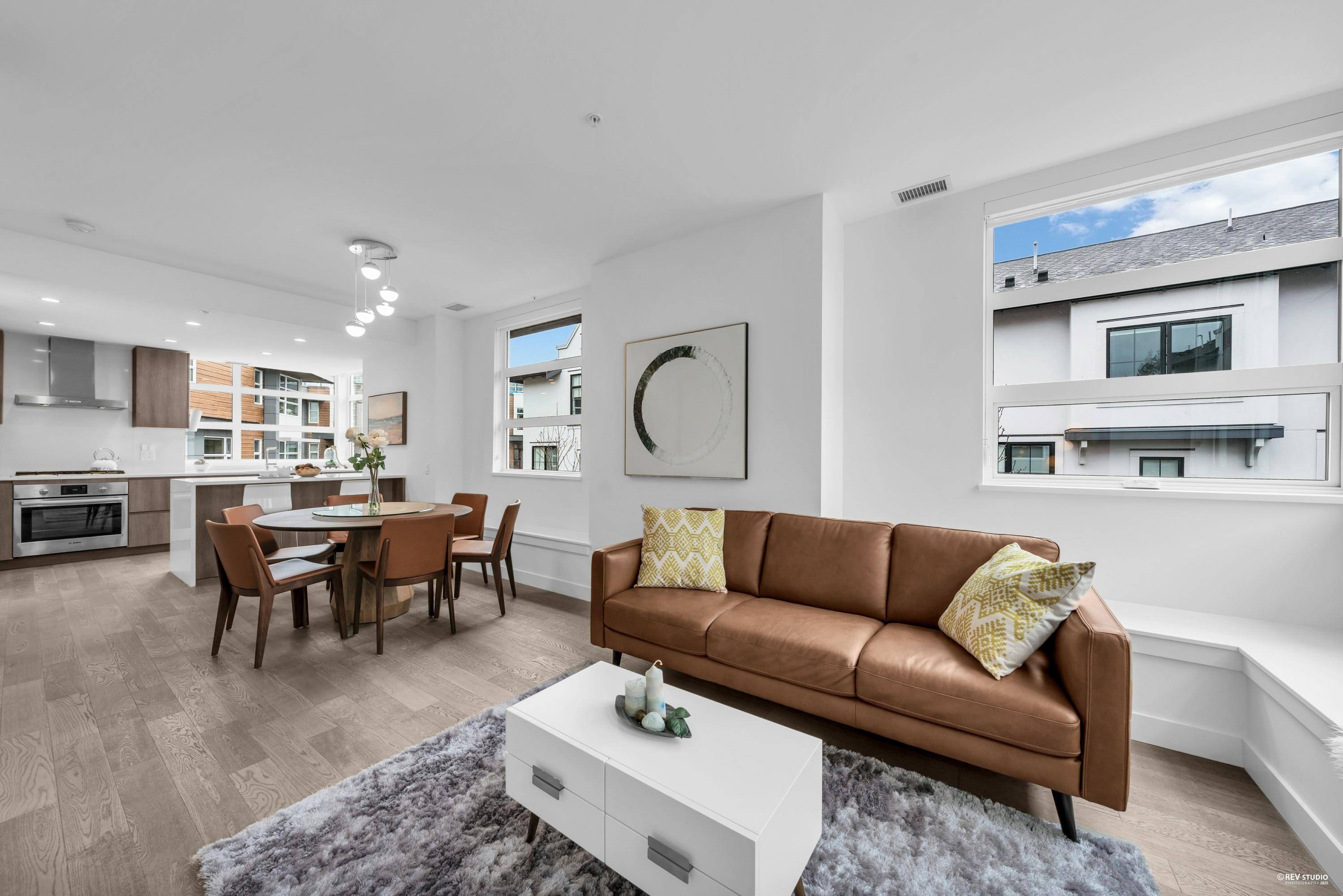 North Vancouver, BC V7P 0E1,2060 Curling RD #227