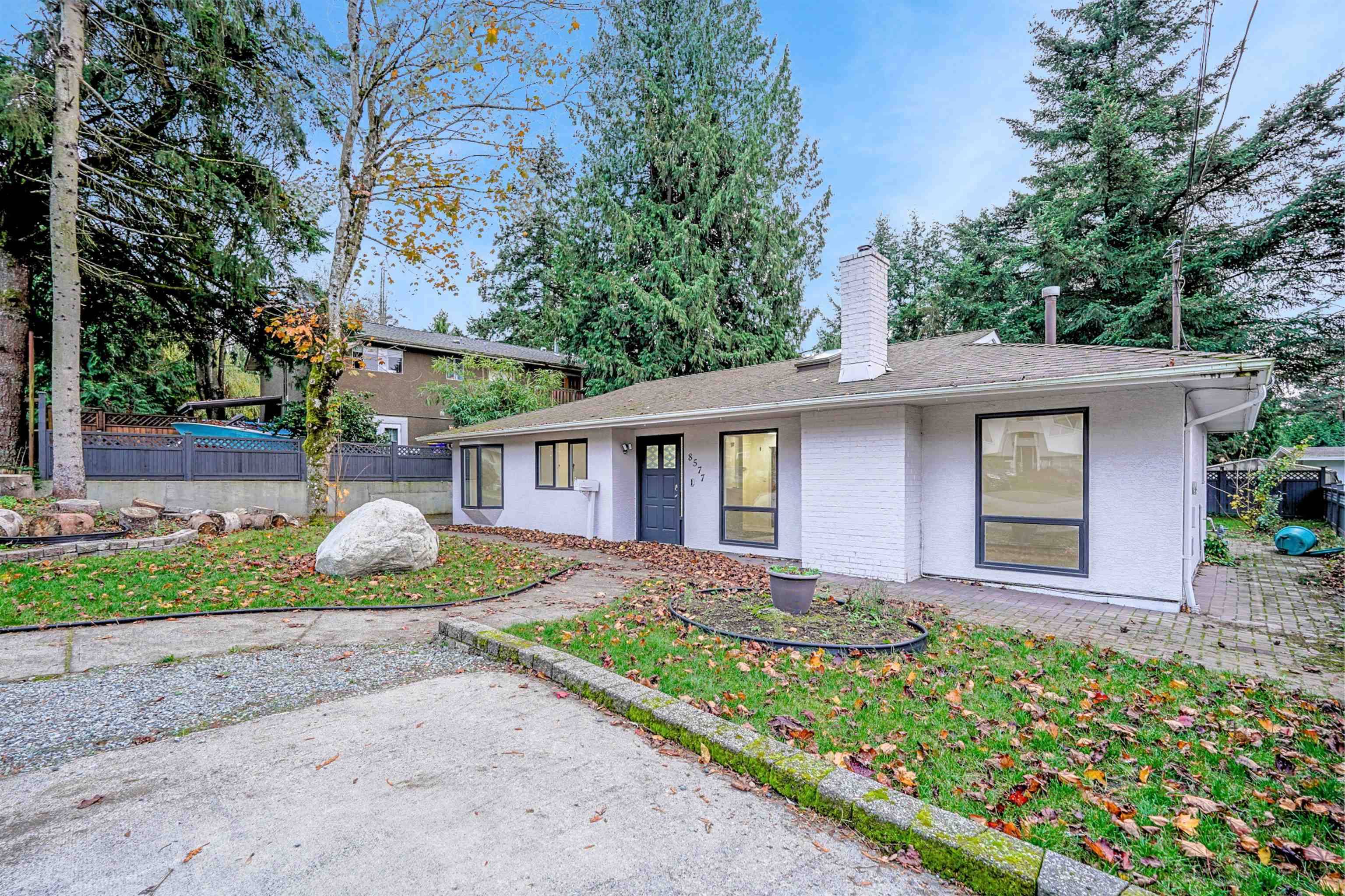 Delta, BC V4C 3Z3,8577 Terrace DR