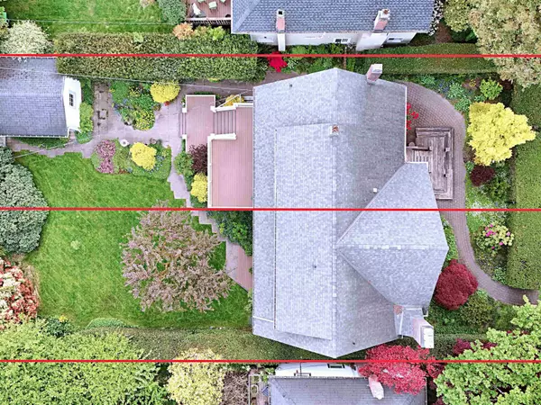 4620 W 14th AVE, Vancouver, BC V6R 2Y6