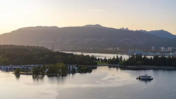 Vancouver, BC V6C 0B2,1011 W Cordova ST #2908