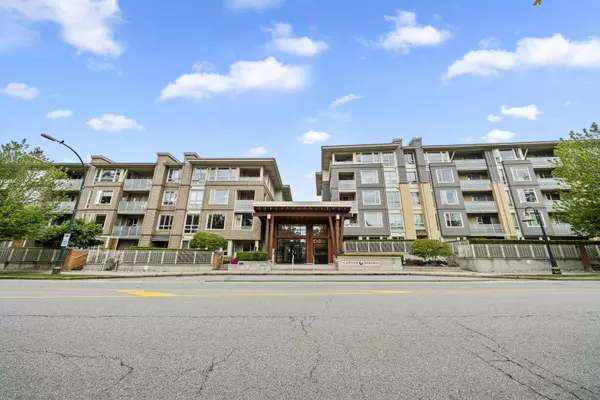 North Vancouver, BC V7J 0A8,2665 Mountain HWY #101