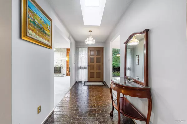 Delta, BC V4E 2P1,11437 Somerset CRES