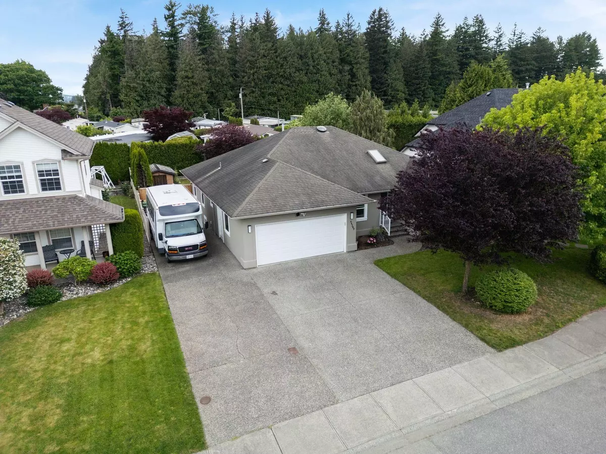 Chilliwack, BC V2R 5L1,44389 Elsie PL