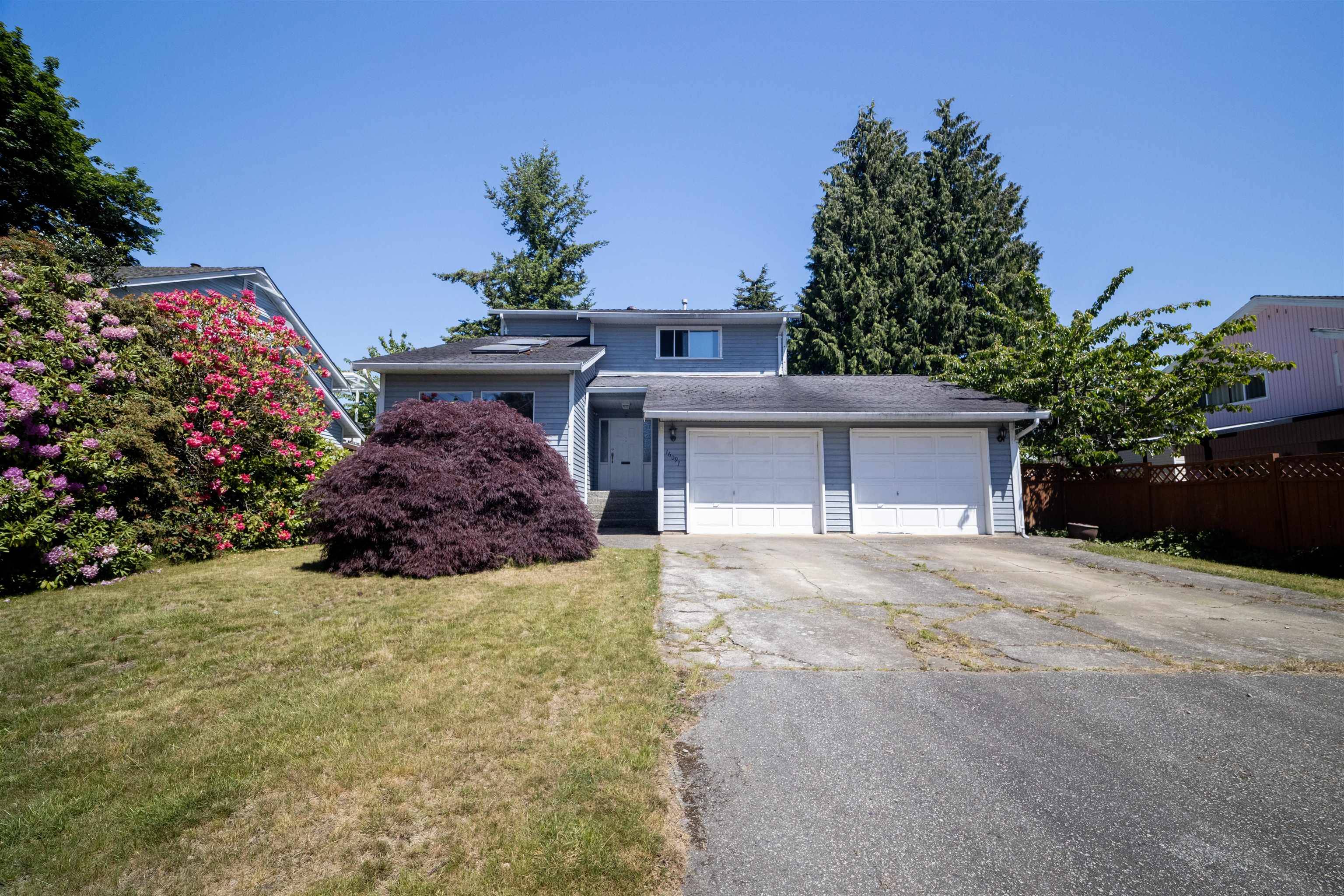 16097 10 AVE, Surrey, BC V4A 1A7