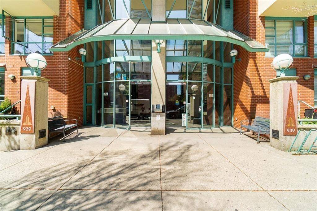 Vancouver, BC V6B 2W6,939 Homer ST #2407