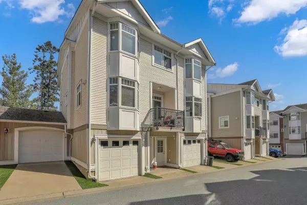 Surrey, BC V4N 0Z5,19551 66 AVE #22