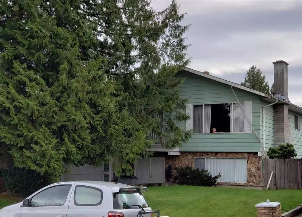Surrey, BC V3V 6L9,13872 93a AVE
