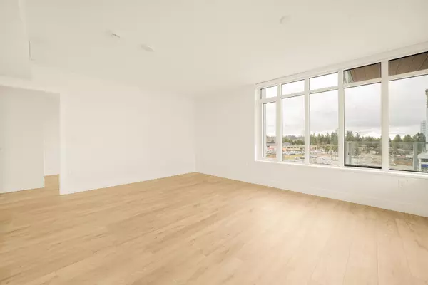 Surrey, BC V3T 1W6,10428 Whalley BLVD #404