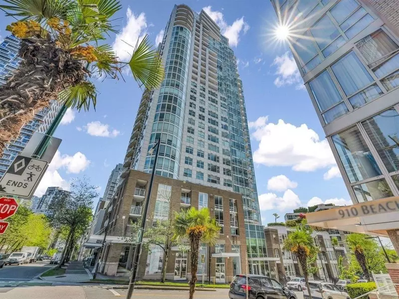 1500 Hornby ST #910, Vancouver, BC V6Z 2R1