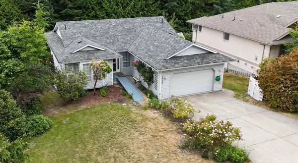 5309 Cedarview PL, Sechelt, BC V7Z 0C2