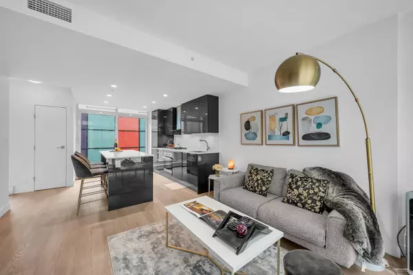 Vancouver, BC V6Z 0E3,1283 Howe ST #504