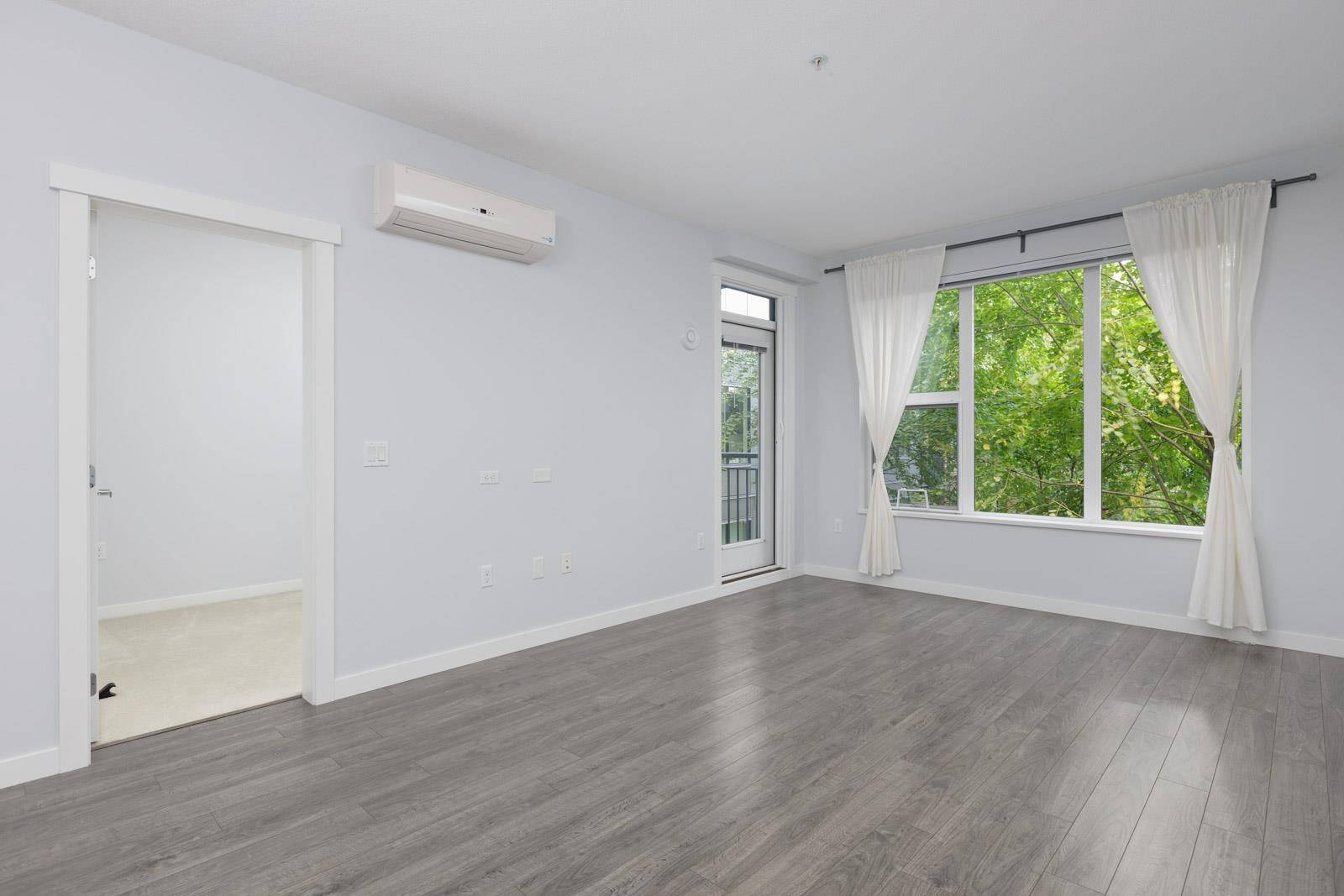 Richmond, BC V6X 0L7,9399 Alexandra RD #216