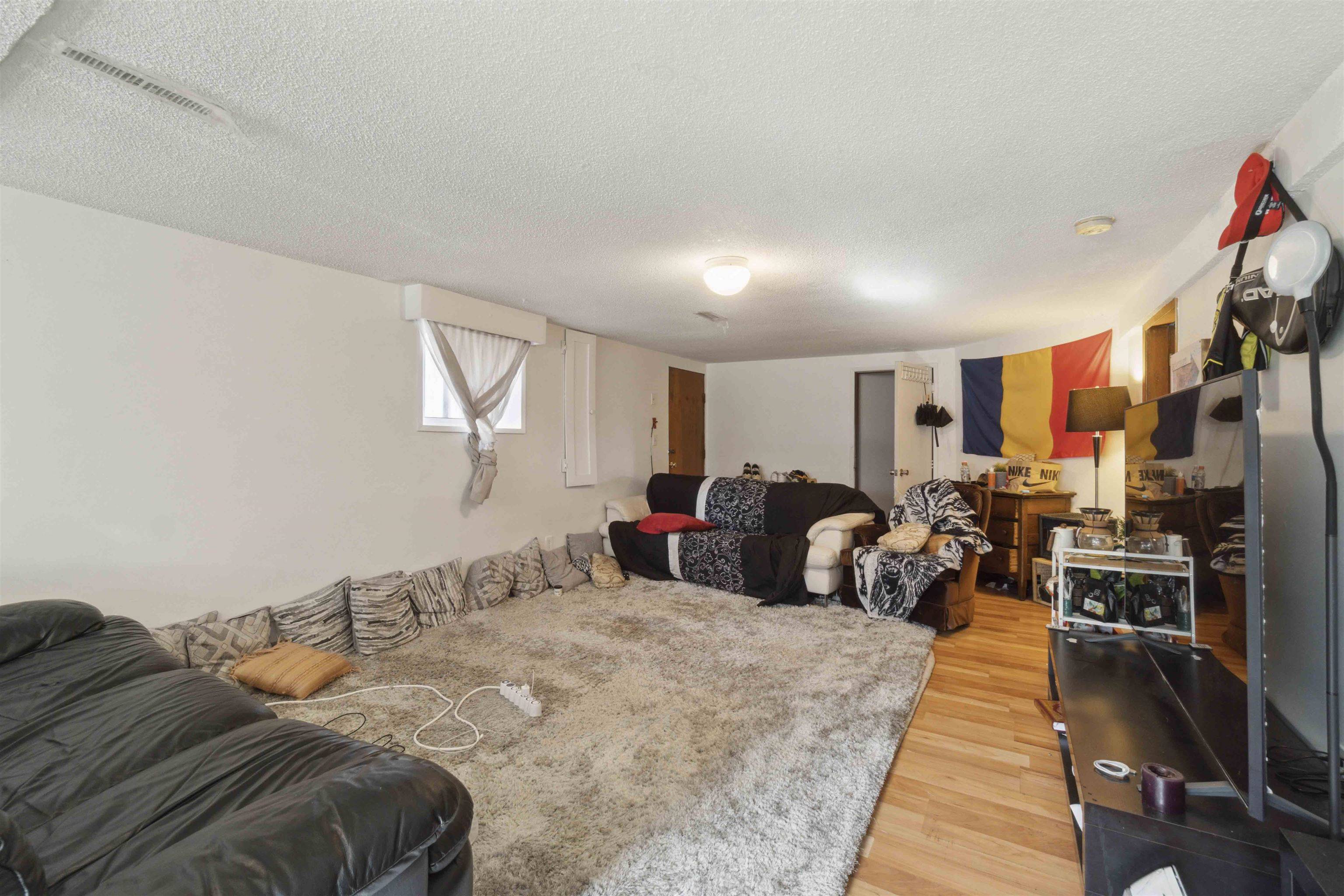 620 Slocan ST Vancouver, BC V5K 3X7
